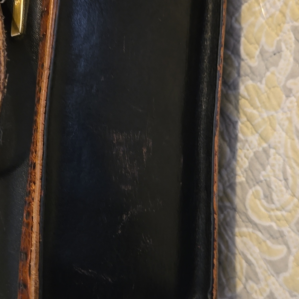 Brahmin Black and Brown Leather Bag with Gold Accent - Picture 5 of 10